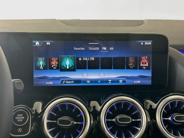 New 2026 Polar White Mercedes-Benz GLA 250 image 16