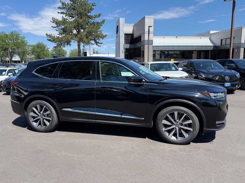 New 2026 Majestic Black Pearl Acura Technology Package image 4