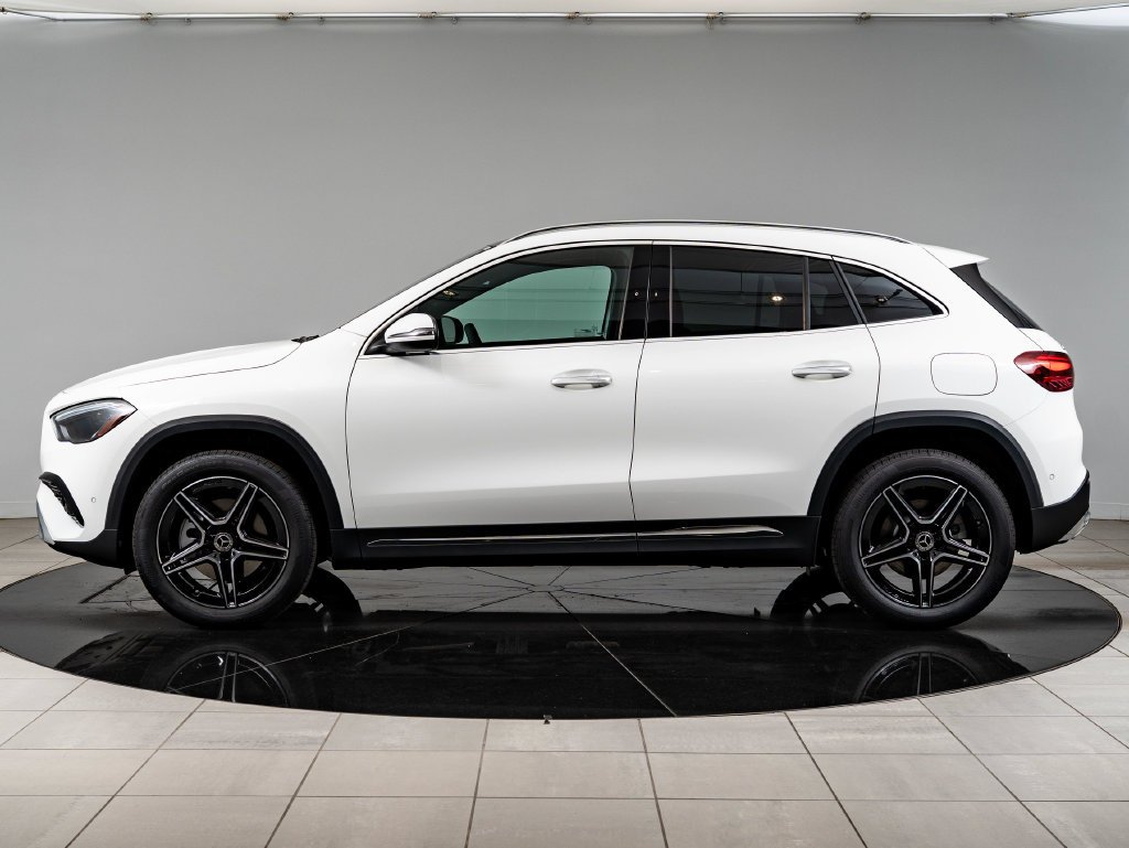 New 2026 Polar White Mercedes-Benz GLA 250 image 5