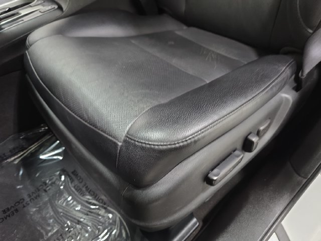 Used 2018  Acura Technology Package image 27