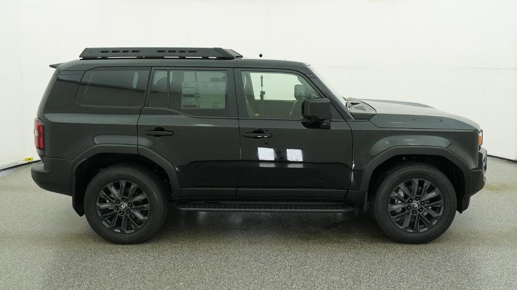 New 2027 Inked Toyota Land Cruiser image 44