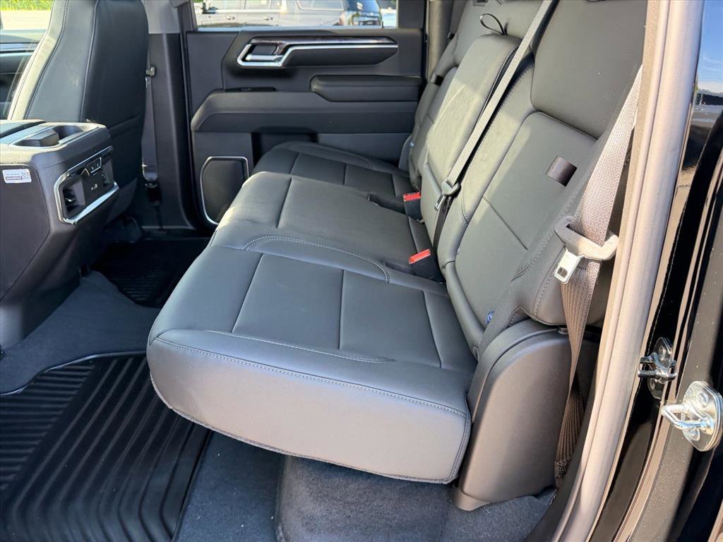2026 Chevrolet Silverado 2500 HD LTZ - Photo 6