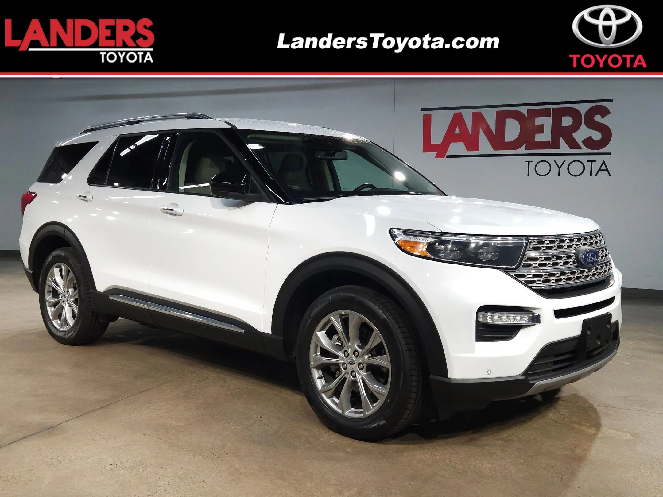 2023 Ford Explorer Limited High Package 4WD's photo