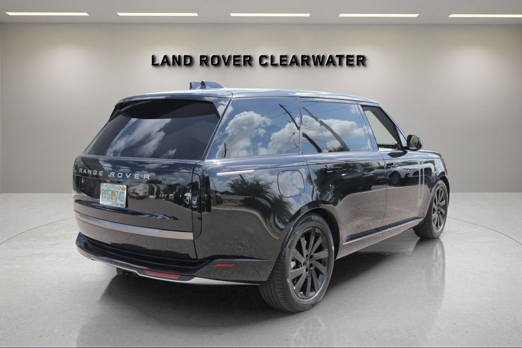 Certified Used 2026 Black Land Rover SE image 5