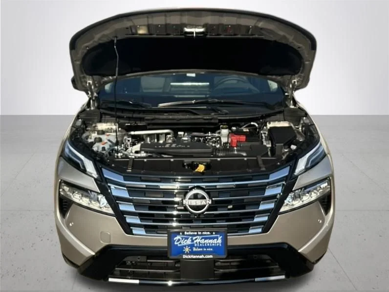 New 2026 Gold Nissan Platinum image 4