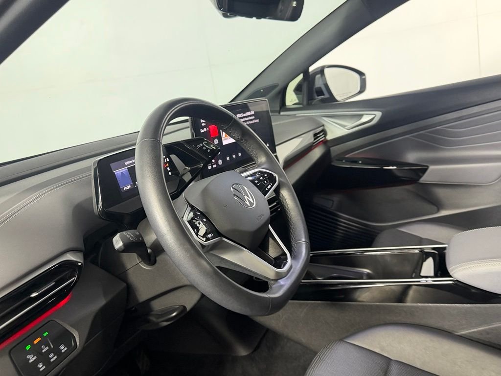 Used 2023 Gray Volkswagen Pro S image 22
