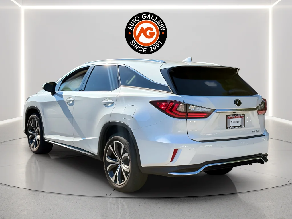 Used 2022 White Lexus 350L image 5
