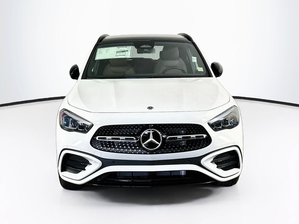 New 2026 Polar White Mercedes-Benz GLA 250 image 2