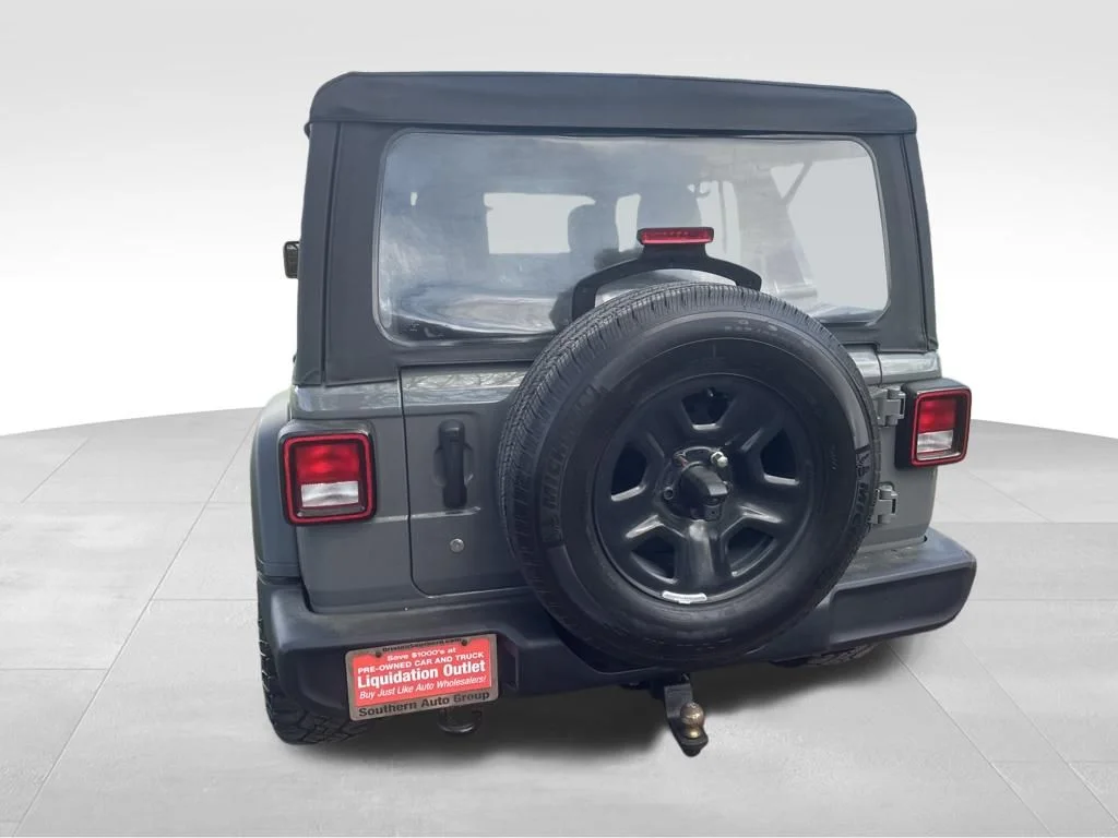 Used 2019 Gray Jeep Unlimited Sport image 24