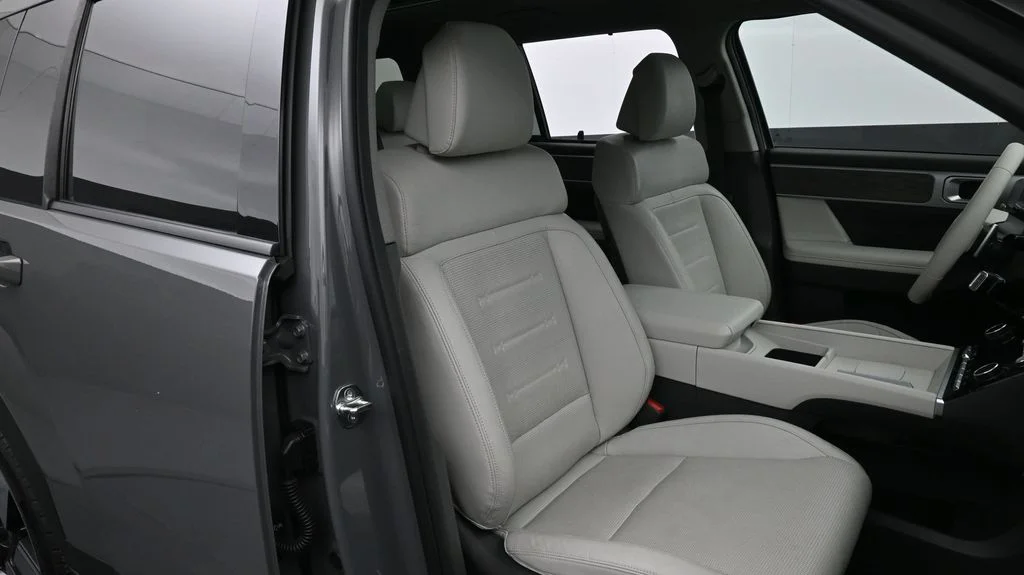 Used 2024 Gray Hyundai Limited image 17