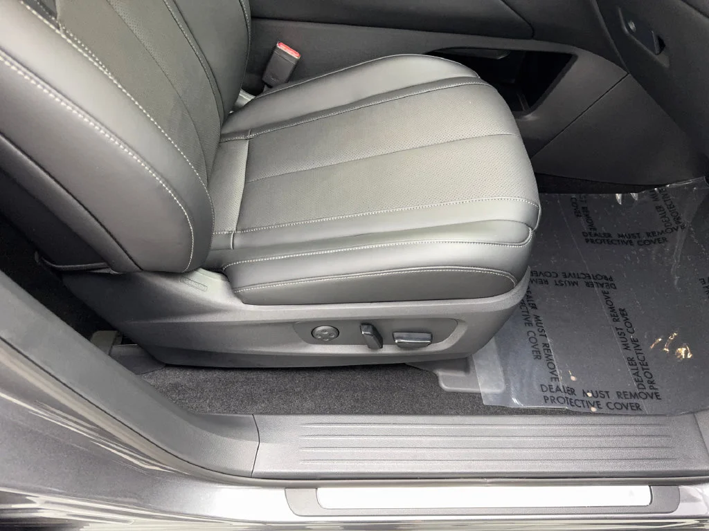 Used 2026 Gray INFINITI LUXE image 50