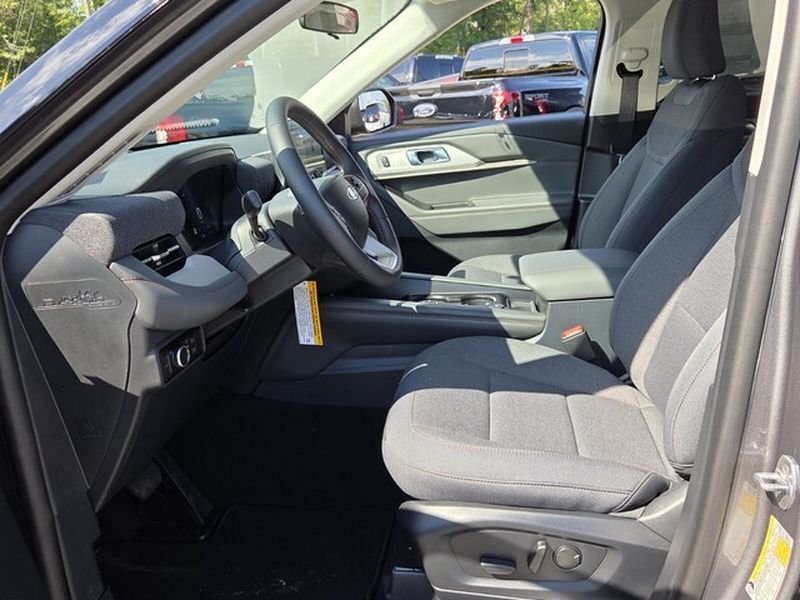 New 2026 Carbonized Gray Metallic Ford Active image 5