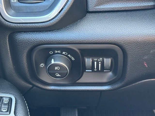 2024 RAM Ram 3500 Pickup Laramie - Photo 33