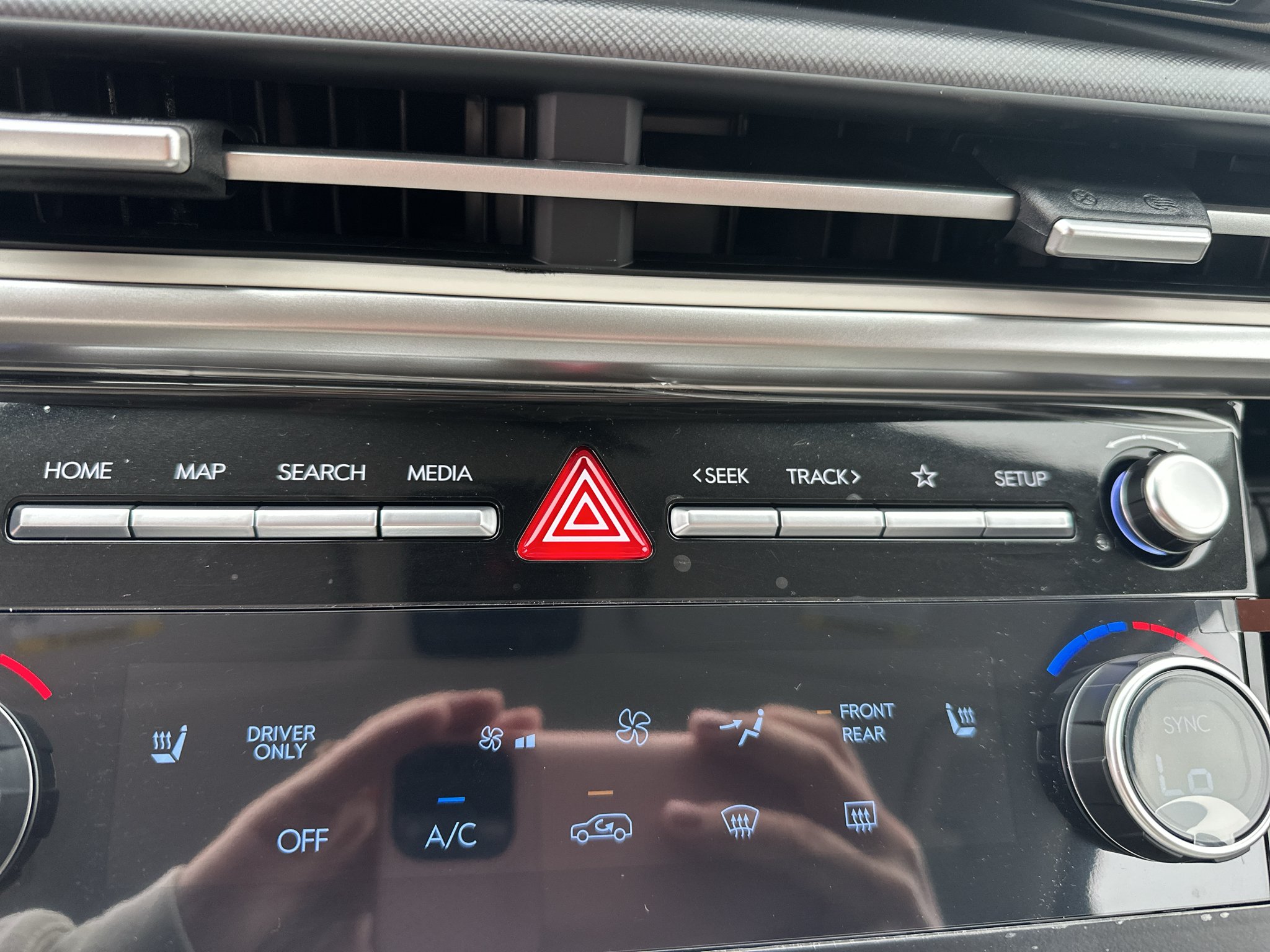 New 2026 Ecotronic Gray Hyundai SEL image 23