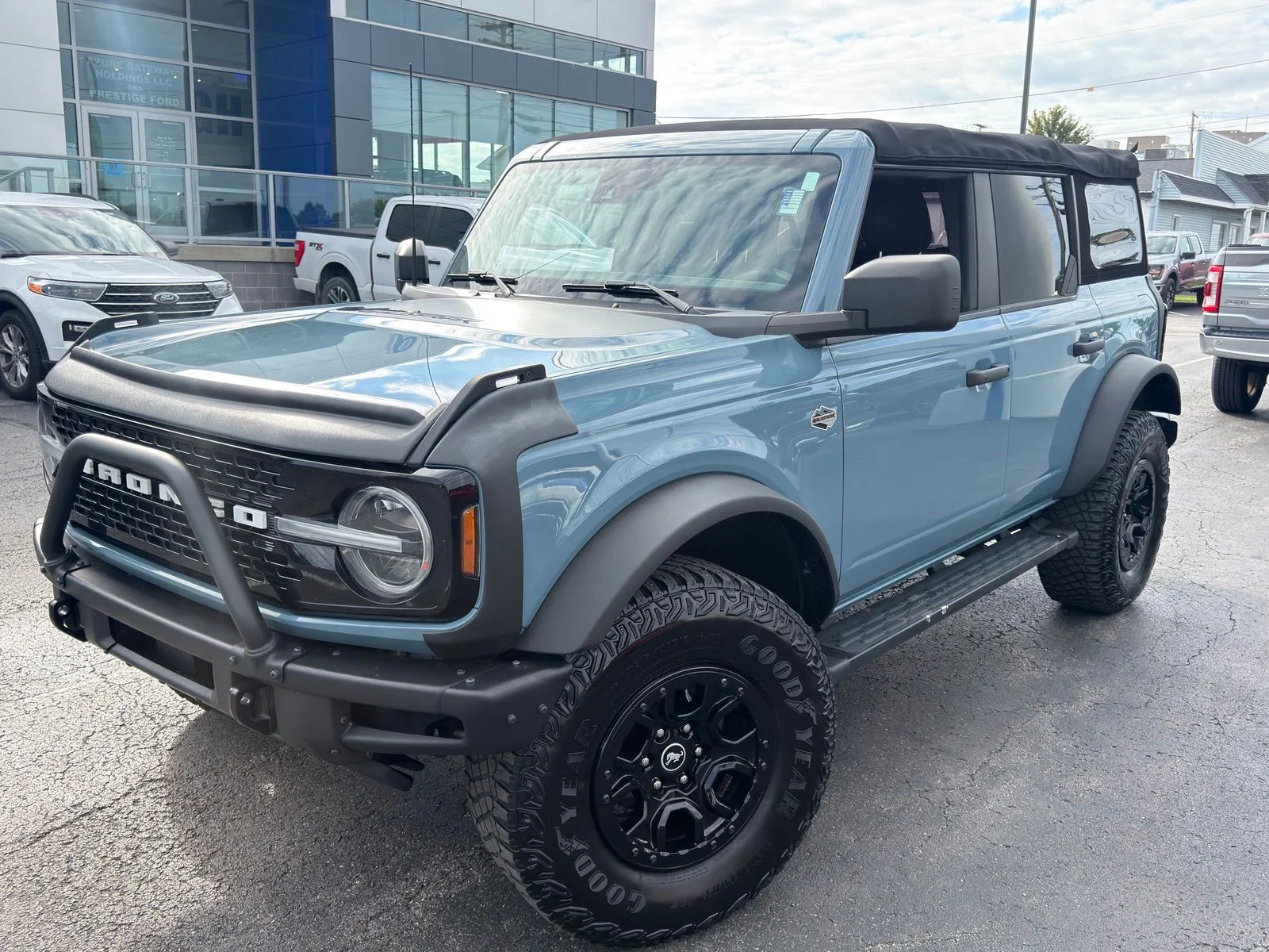 Used 2022  Ford Wildtrak image 2