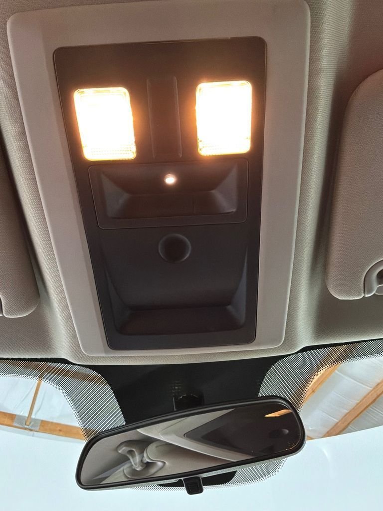 2024 RAM Ram 1500 Classic SLT - Photo 20