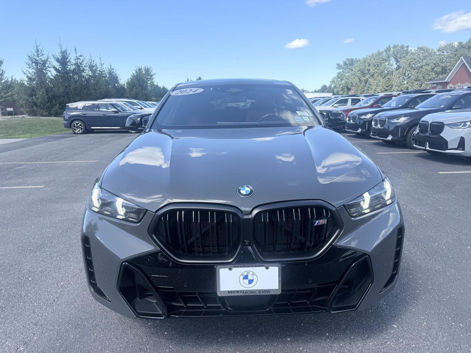 Used 2024 Dravit Grey Metallic BMW M60i image 3