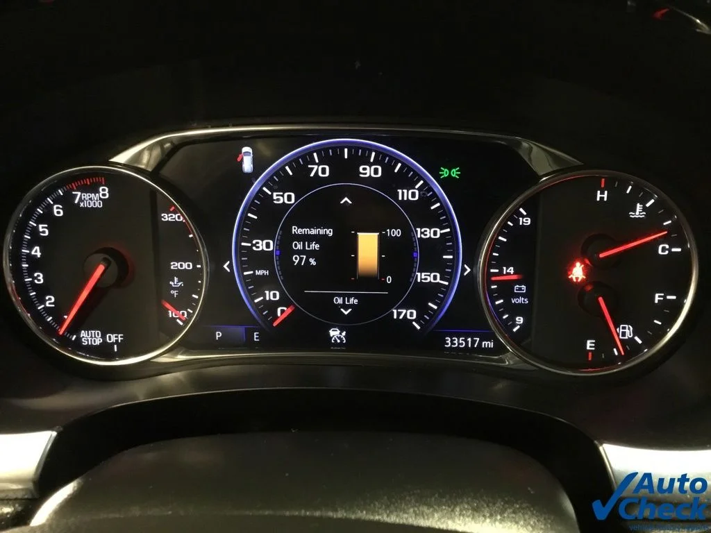 Used 2022 White Chevrolet Premier image 51