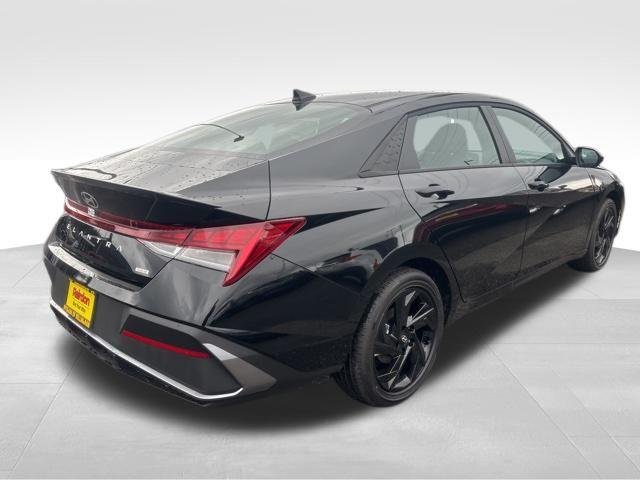 New 2026 Abyss Black Hyundai SEL Sport image 7