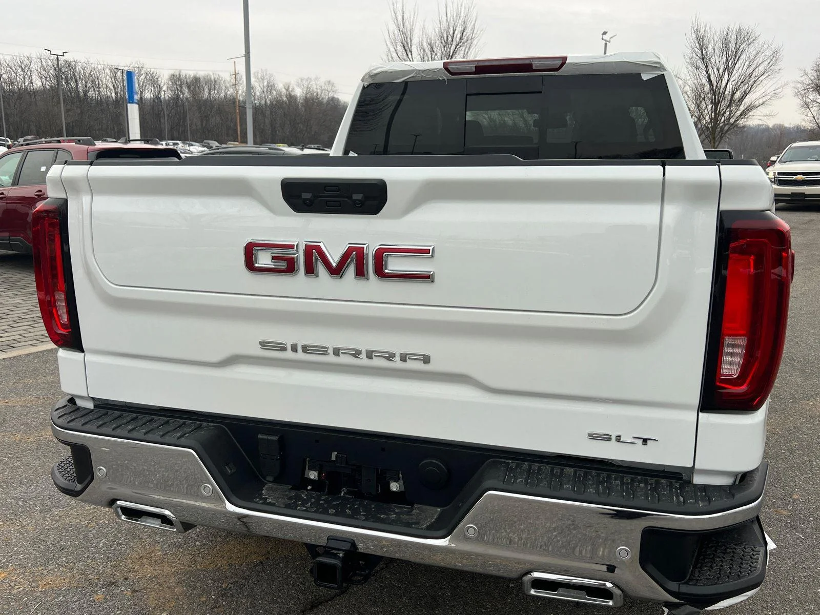 2026 GMC Sierra 1500 SLT - Photo 12
