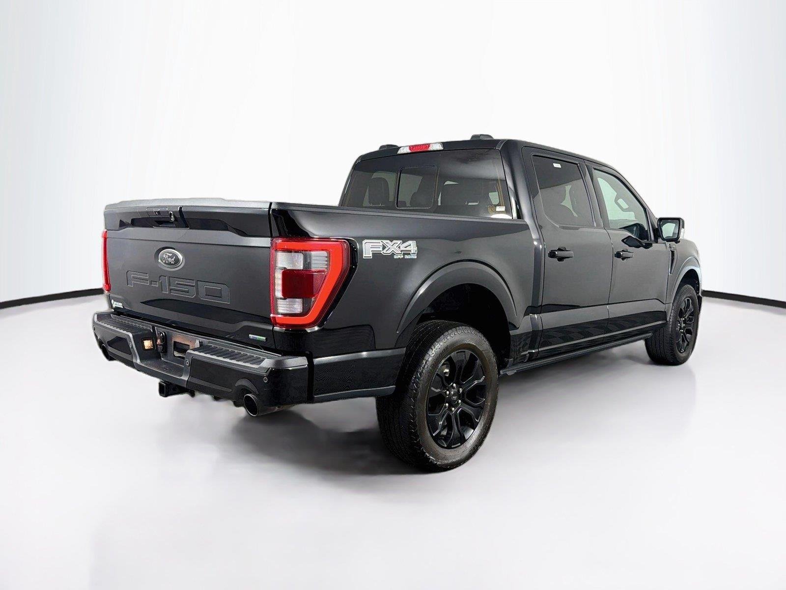 Used 2023 Agate Black Ford LARIAT image 11