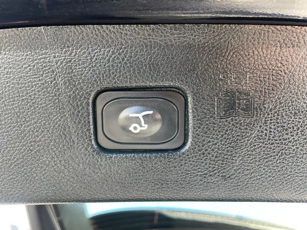 2022 Ford Edge SEL - Photo 33