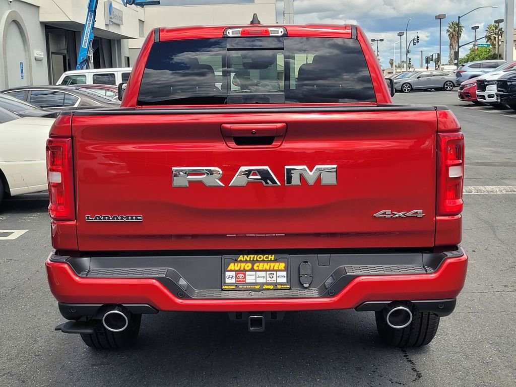 New 2026 Molten Red Pearl-Coat Exterior Paint RAM Laramie image 4