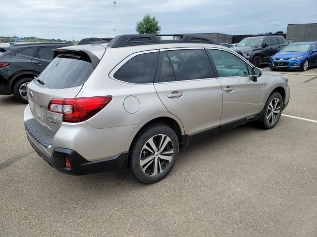 Used 2018 Tungsten Metallic Subaru 2.5i image 7