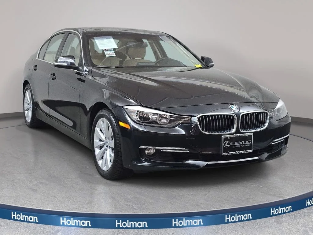 Used 2014 Black BMW 328i xDrive image 3