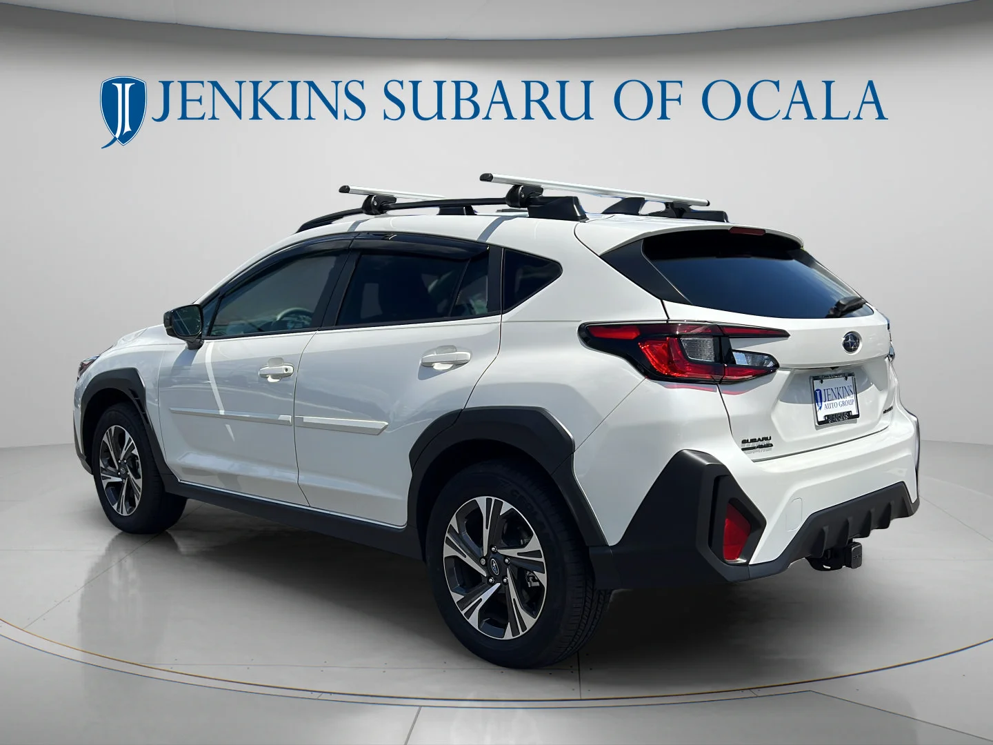 Used 2026 Crystal White Pearl Subaru Premium image 5