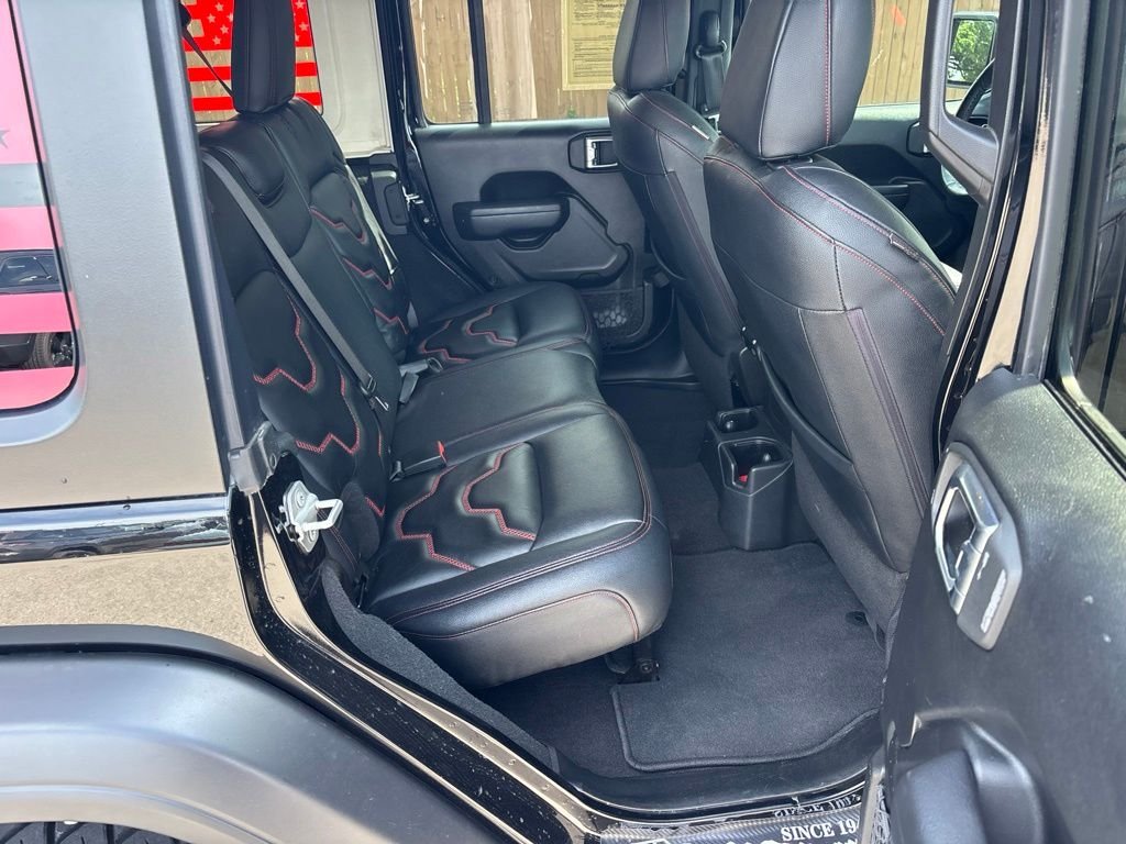 Certified Used 2022 Black Jeep Unlimited Sport S image 11
