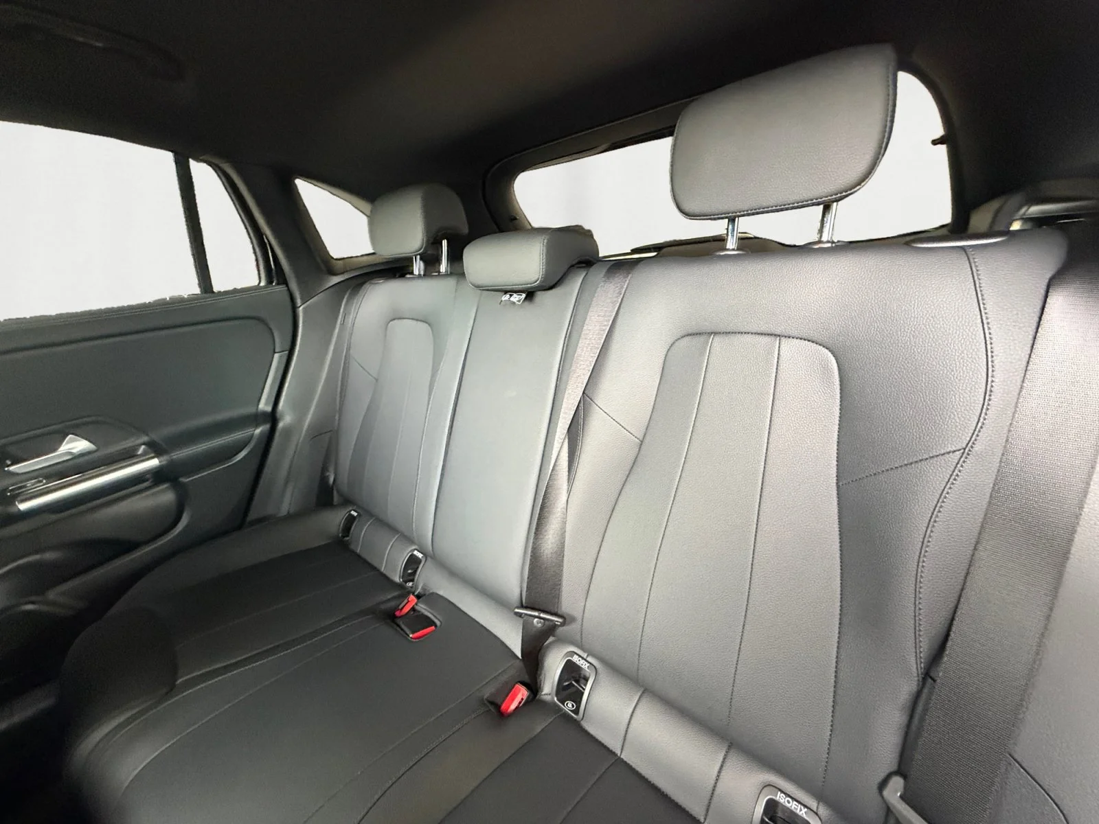 Certified Used 2025 Black Mercedes-Benz GLA 250 image 13