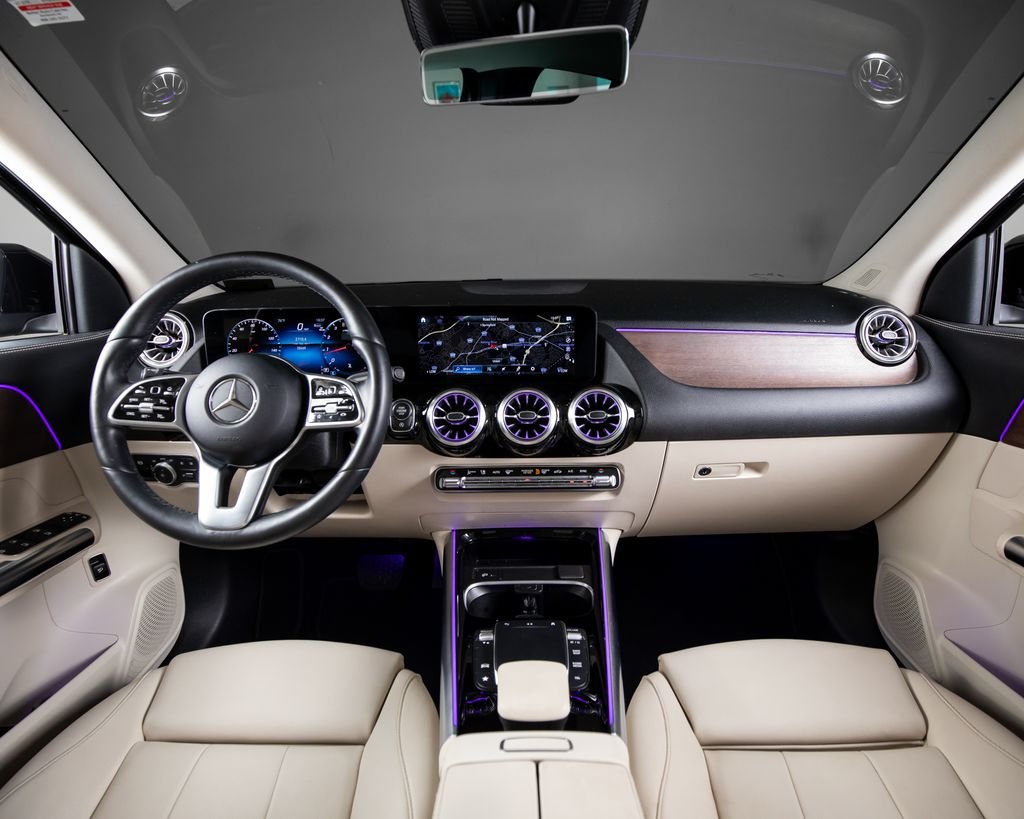 Certified Used 2023 Black Mercedes-Benz GLA 250 image 7