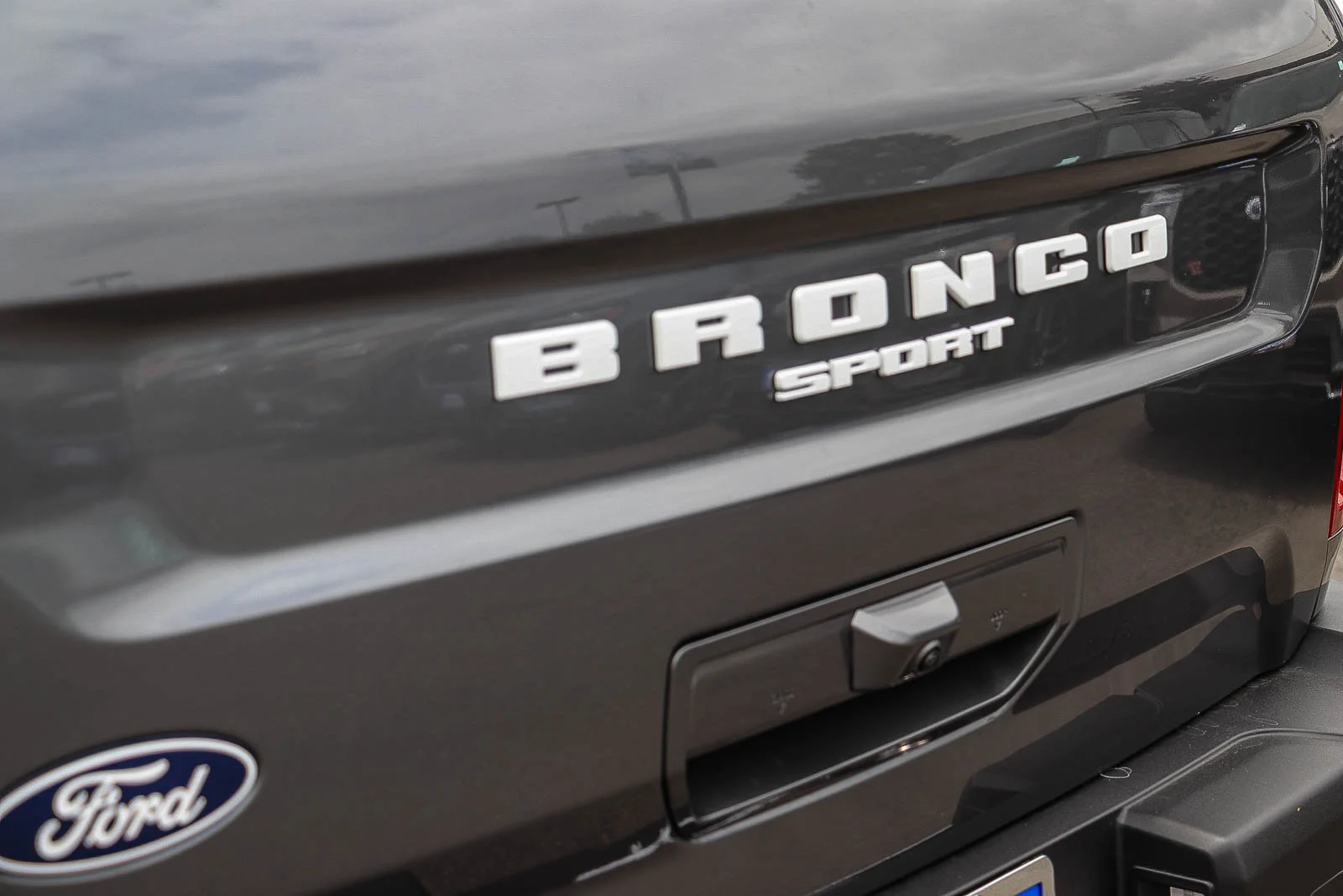 New 2026 Carbonized Gray Metallic Ford Big Bend® image 10