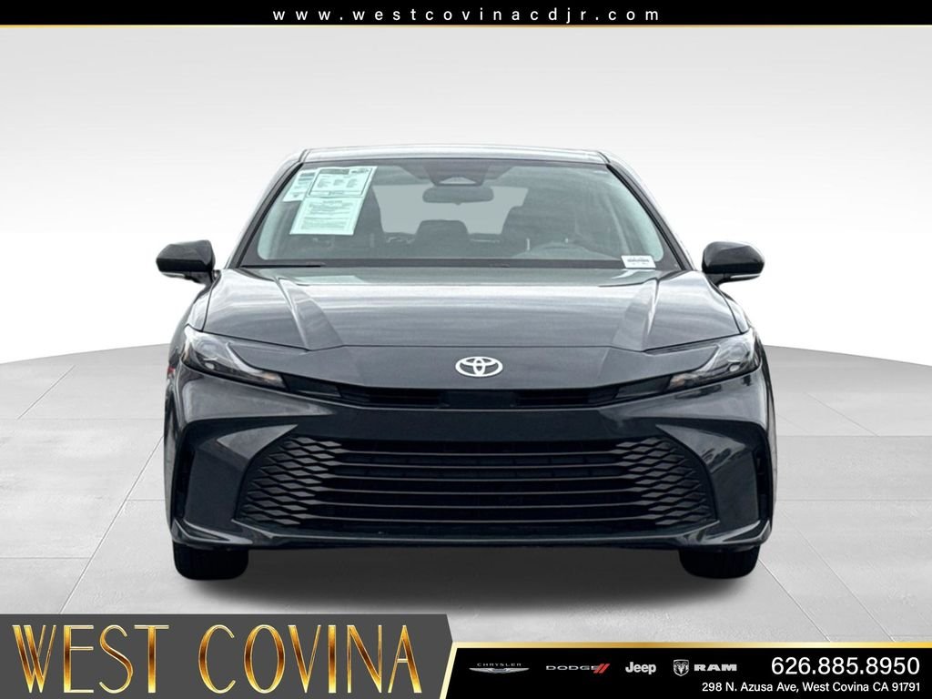 Used 2025  Toyota LE image 3