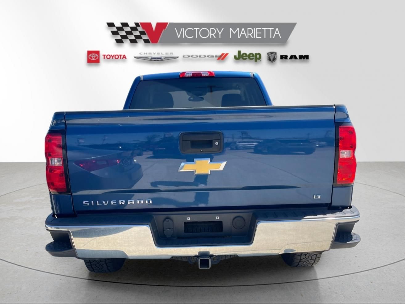 Used 2015 Chevrolet Silverado 1500 LT with VIN 1GCVKREC3FZ447708 for sale in Marietta, OH