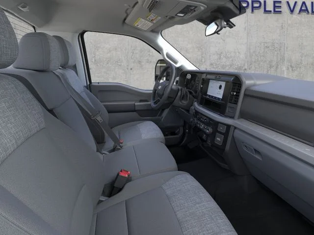 New 2026 Oxford White Ford XLT image 11
