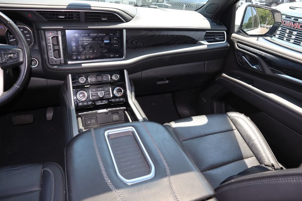 Used 2021 WHITE FROST TRICOAT GMC Denali image 13