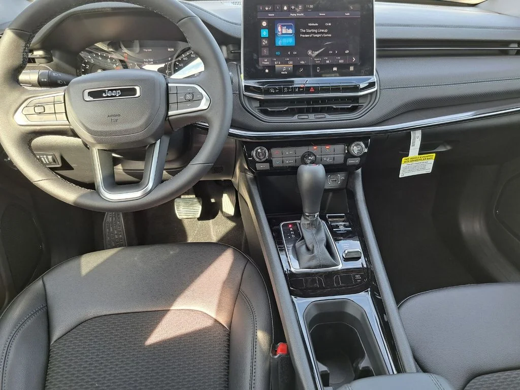 New 2026 Blue Jeep Latitude image 22