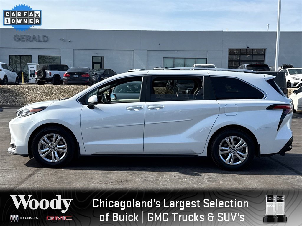 2023 TOYOTA SIENNA - Image 4