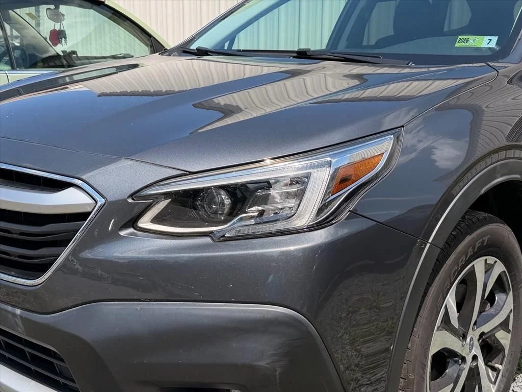 Used 2021 Gray Subaru Limited XT image 4