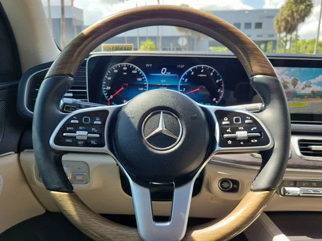 Used 2021 Green Mercedes-Benz GLE 580 image 21