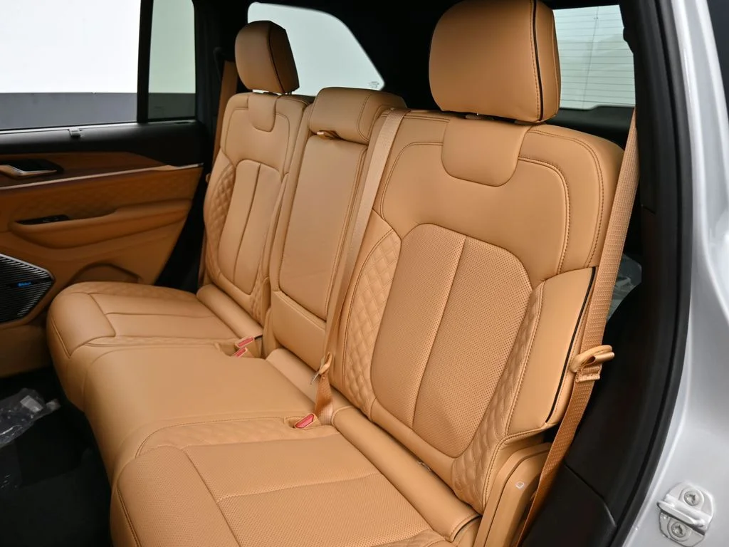 2025 Jeep Grand Cherokee Summit Reserve - Photo 41