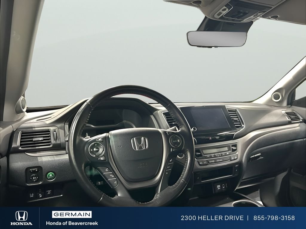 Certified Used 2023 Platinum White Pearl Honda RTL image 10