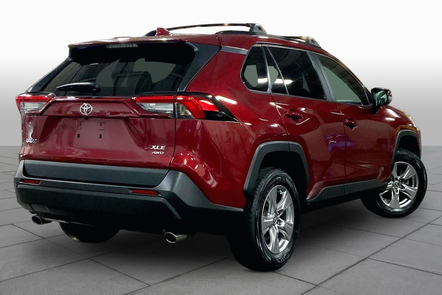 Used 2023 Ruby Flare Pearl Toyota XLE image 13