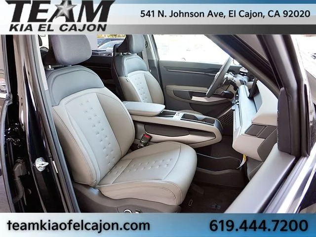 New 2026 Black Kia Wind image 15