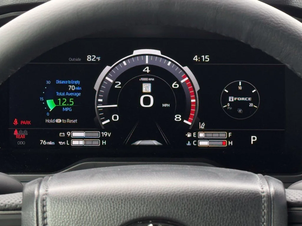 2026 Toyota Tundra Limited - Photo 22