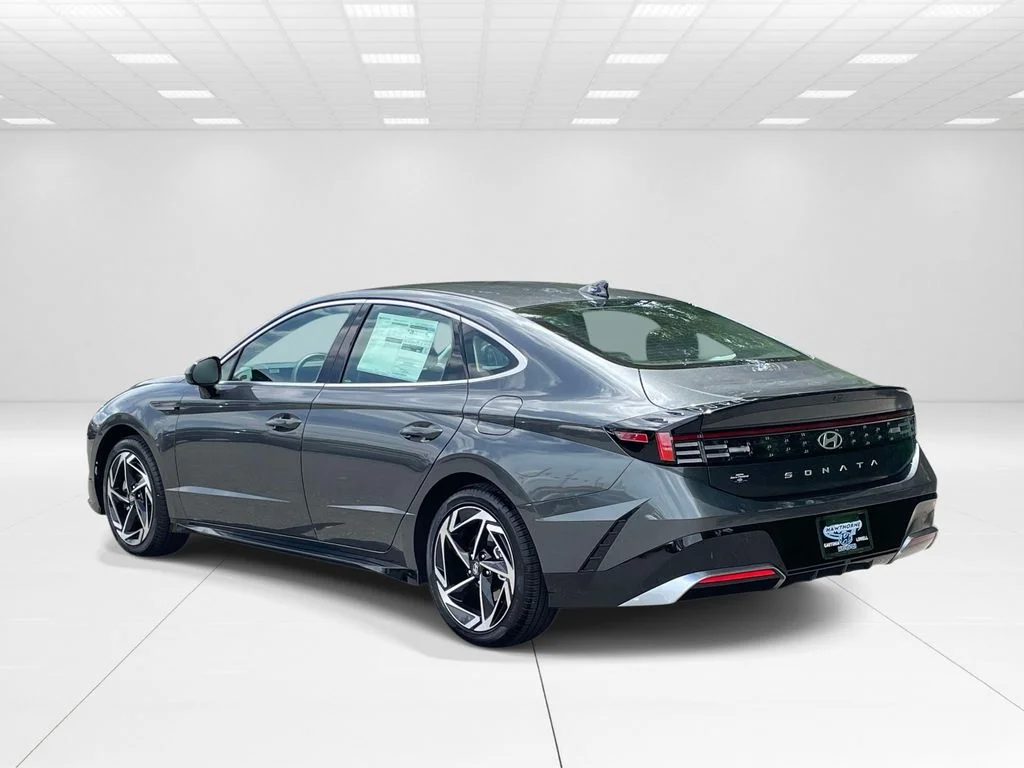 New 2026 Gray Hyundai SEL Sport image 4