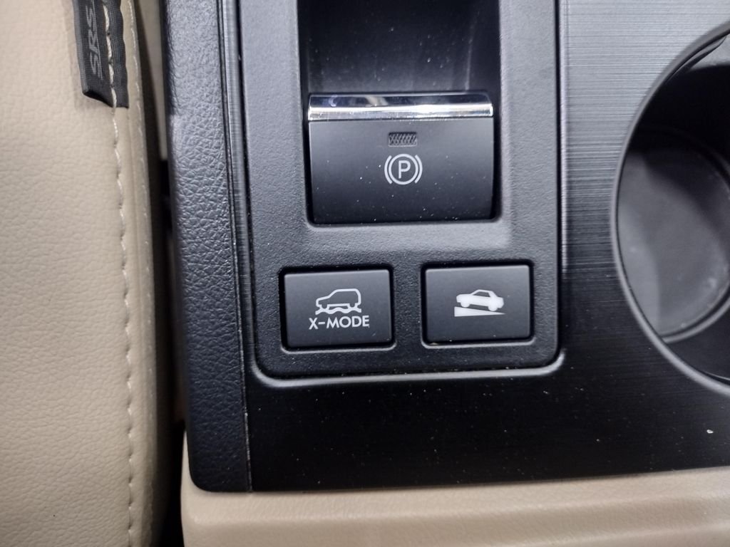 Used 2017 White Subaru 3.6R image 35