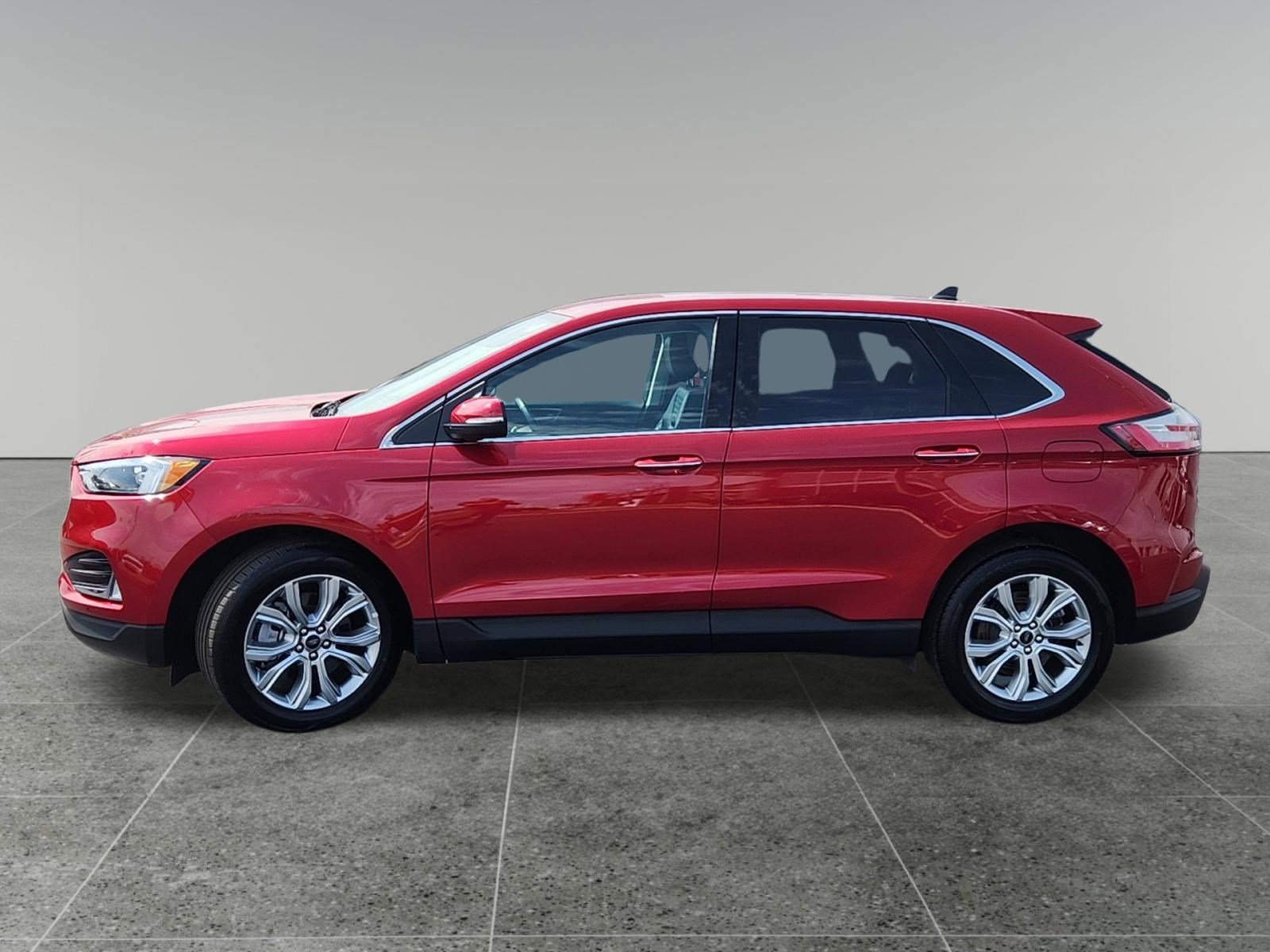 Used 2024 Rapid Red Metallic Tinted Clearcoat Ford Titanium image 4